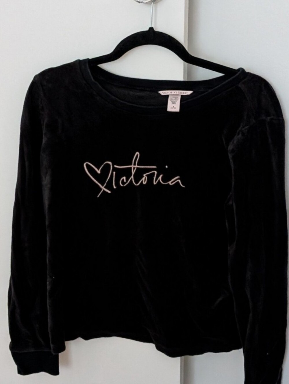 Victoria's Secret Black Velvet Sweater with pink writing M Excellent condition